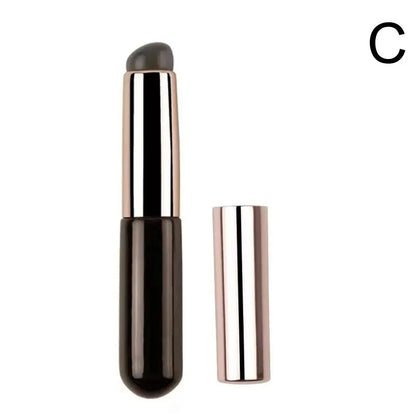 Silicone Lip Brush with Protective Cover